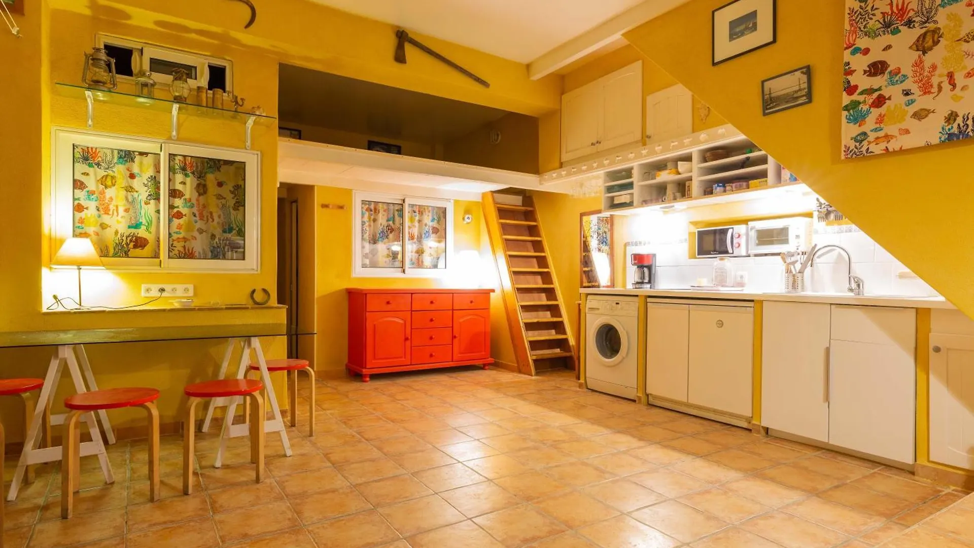 Dorm Hostel Camp Backpackers Marseille Francie